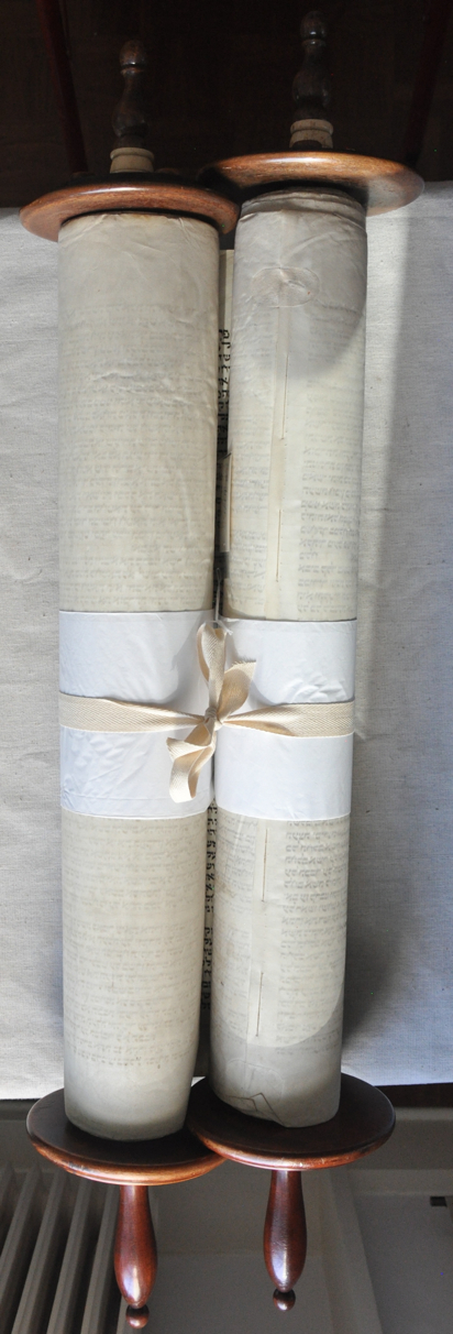 Scroll Image