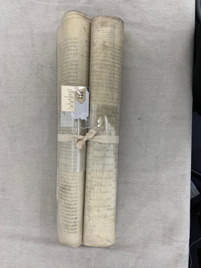 Scroll Image