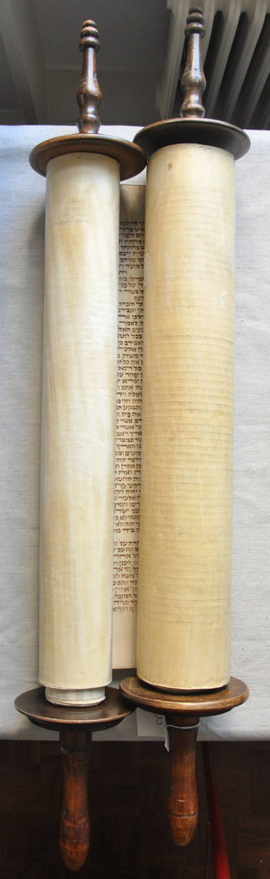 Scroll Image