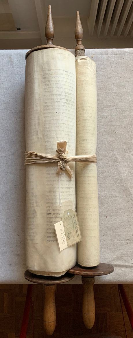 Scroll Image