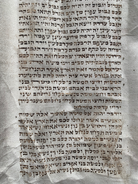 Scroll Image