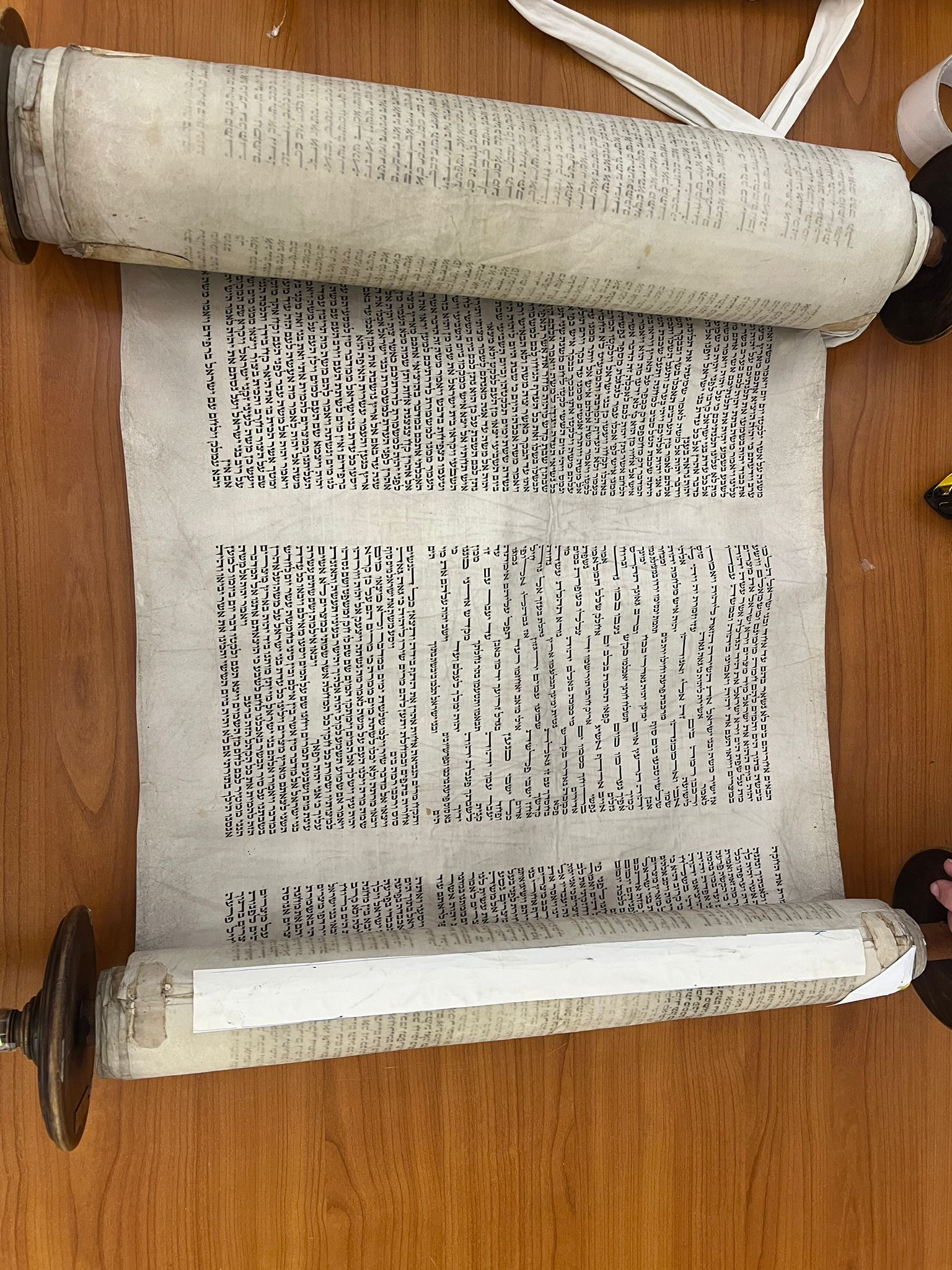 Scroll Image