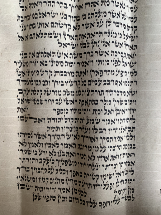 Scroll Image