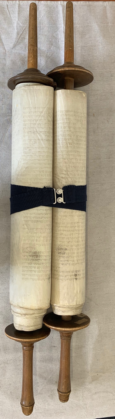 Scroll Image