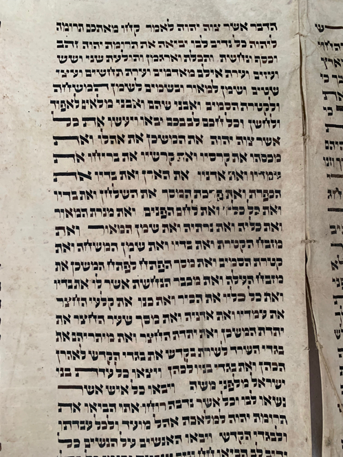Scroll Image